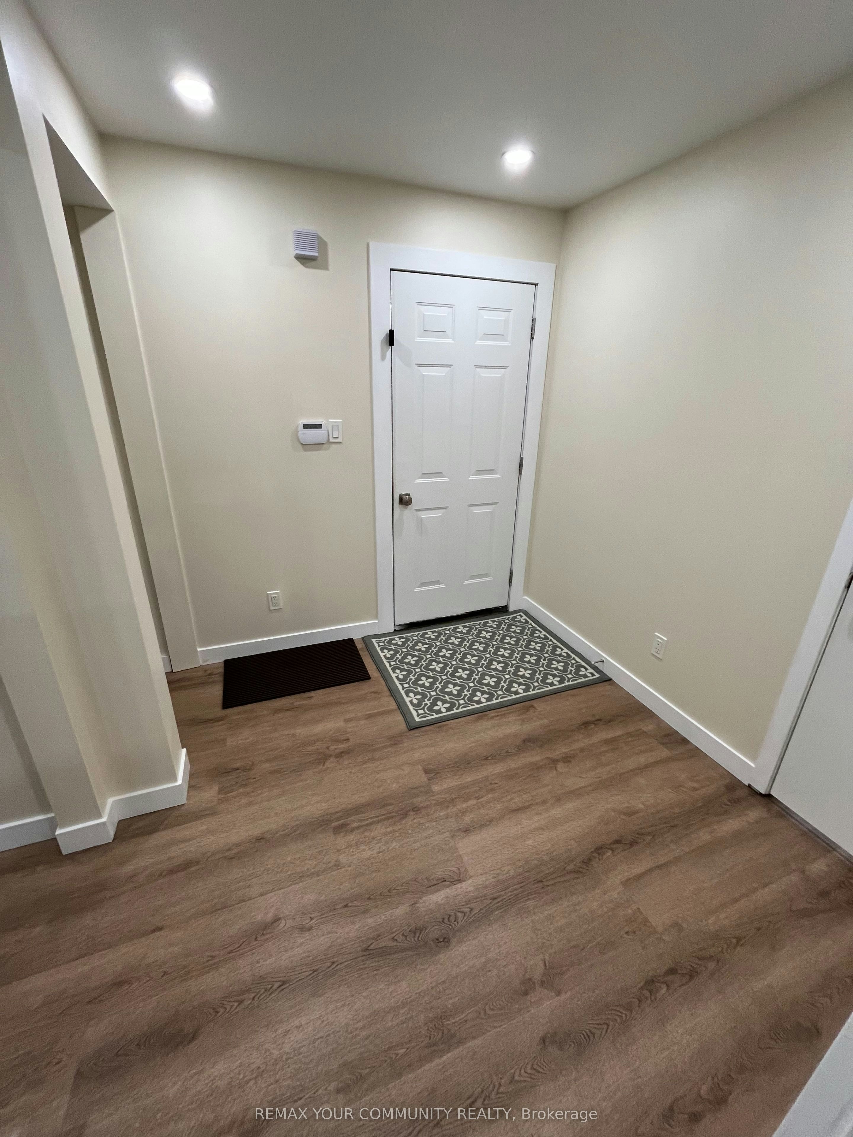 MAIN-2 Harold Street, Toronto, ON, M8Z 3R3 - 2