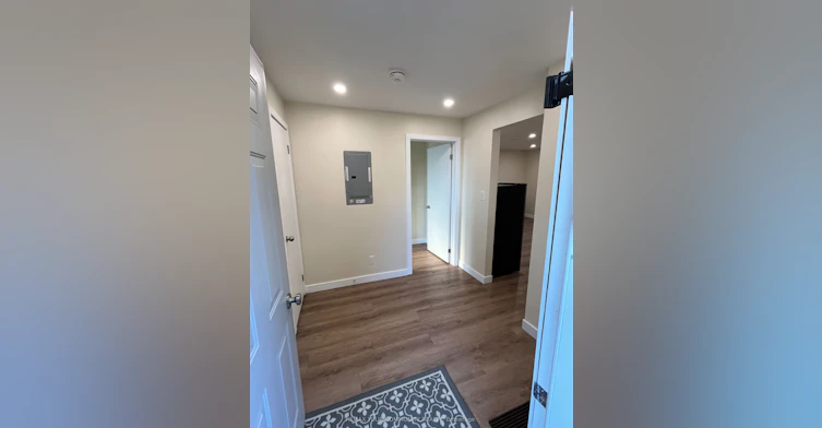MAIN-2 Harold Street, Toronto, ON, M8Z 3R3 - 6