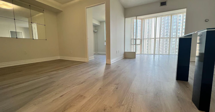 1412-285 Enfield Place, Mississauga, ON, L5B 3Y6 - 2