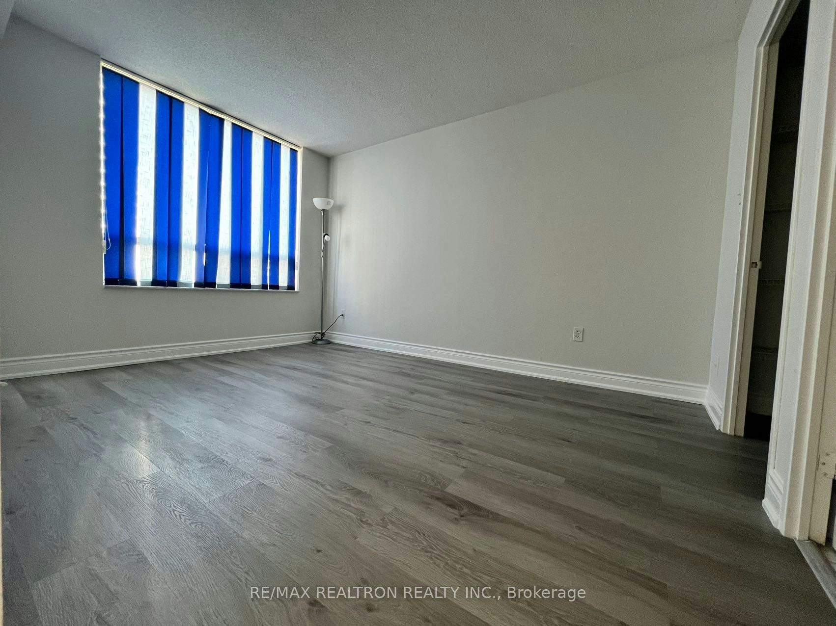1412-285 Enfield Place, Mississauga, ON, L5B 3Y6 - 7