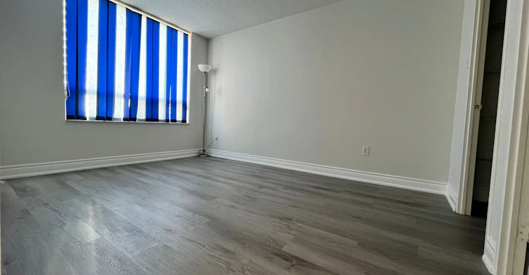 1412-285 Enfield Place, Mississauga, ON, L5B 3Y6 - 7