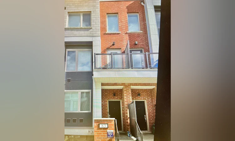 83 William Duncan Road