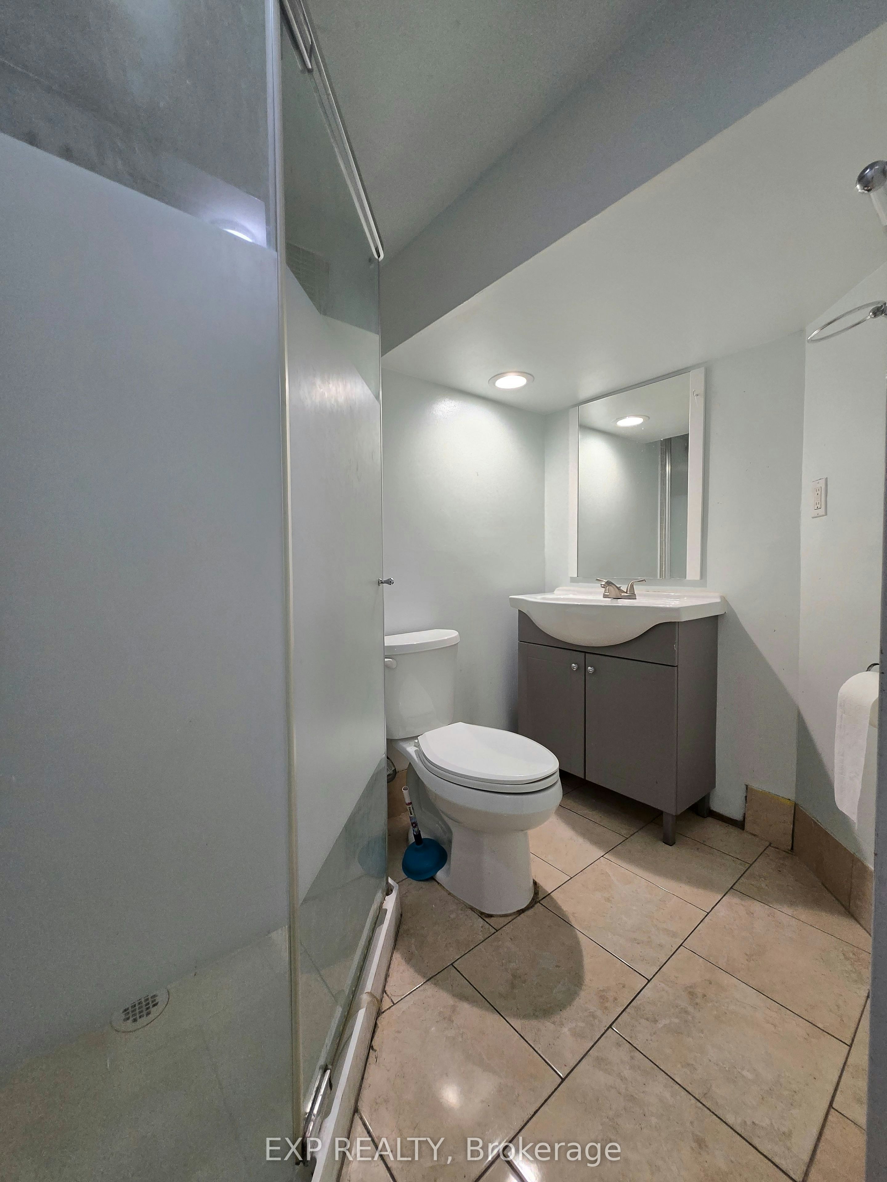 253 Hollymount Drive, Mississauga, ON, L5R 3P8 - 9