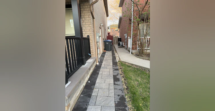 Bsmt-7225 Dime Crescent, Mississauga, ON, L5W 1K5 - 3