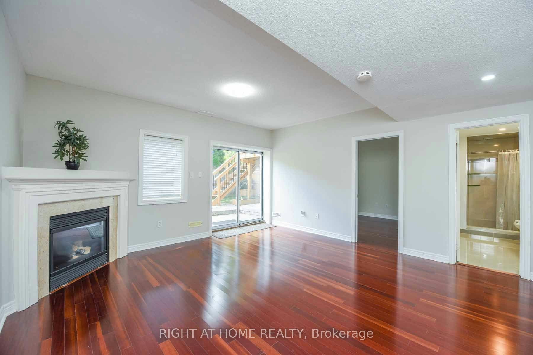 Lower-2229 Glazebrook Circle, Oakville, ON, L6M 5B5 - 3