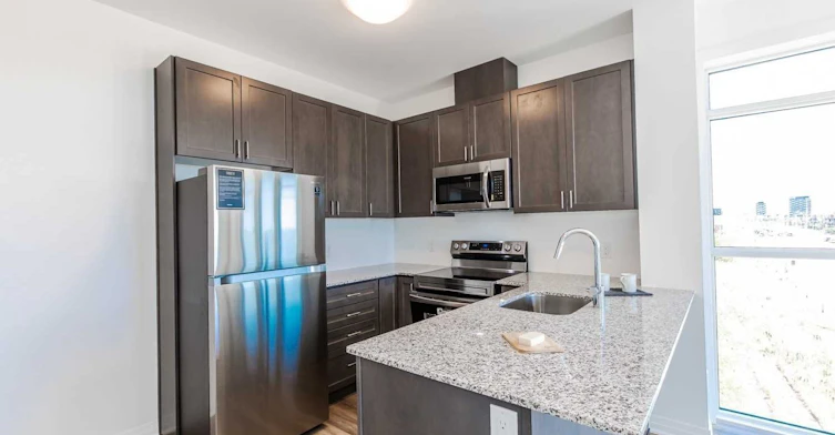 307-95 Dundas Street W, Oakville, ON, L6M 5N4 - 8