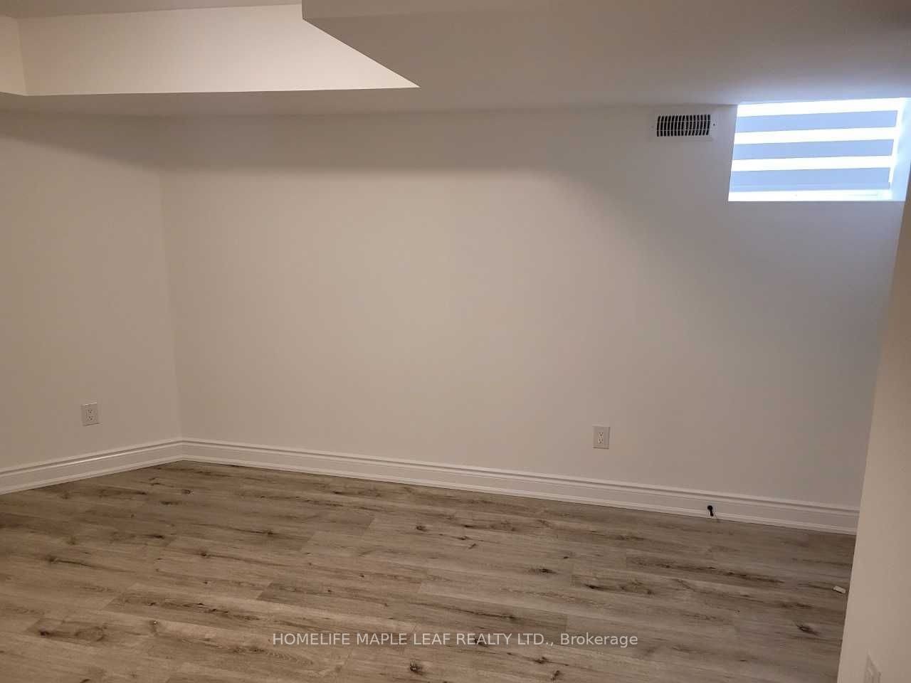 19 Freshspring Drive, Brampton, ON, L6R 3H6 - 5