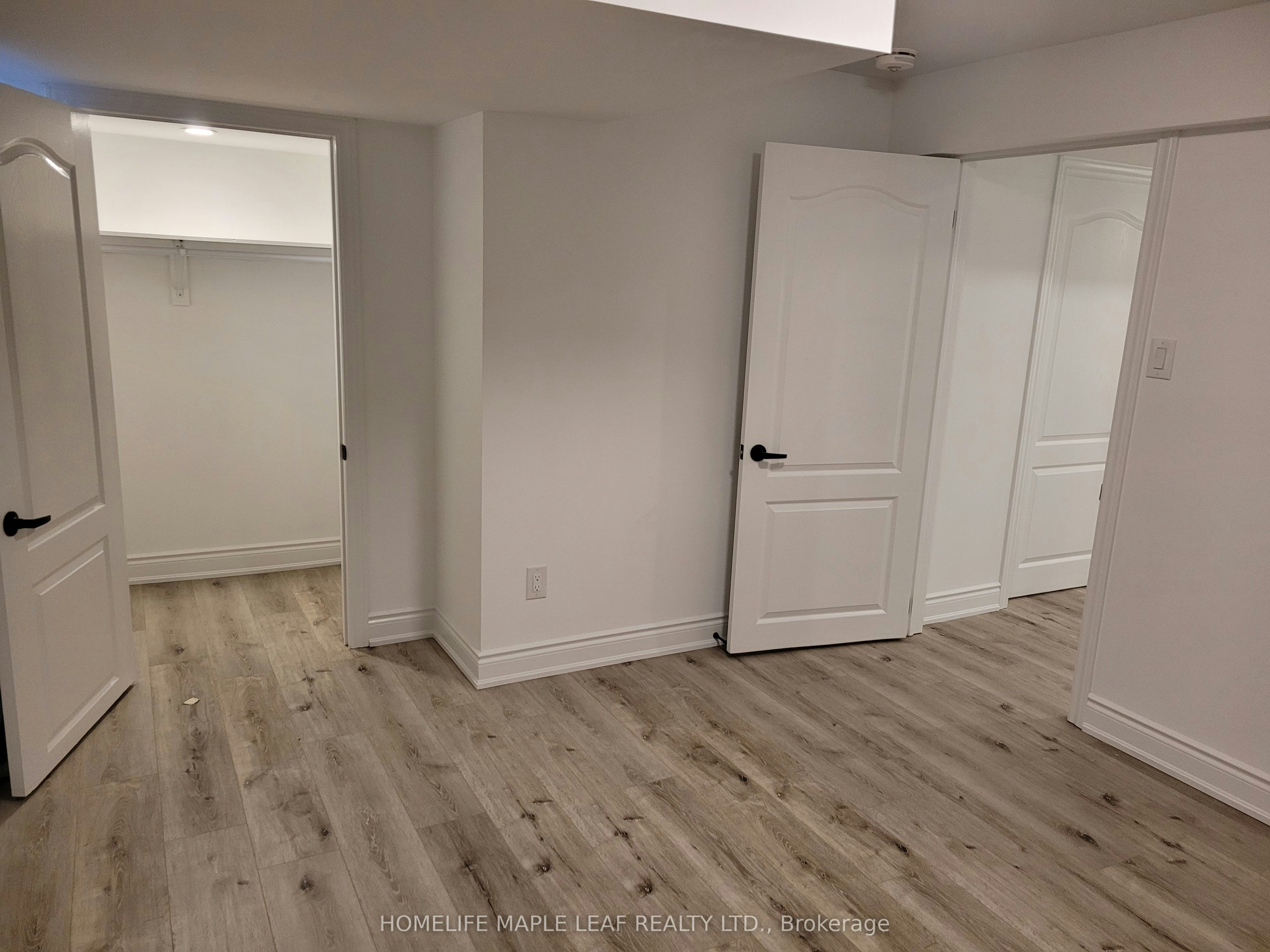 19 Freshspring Drive, Brampton, ON, L6R 3H6 - 8