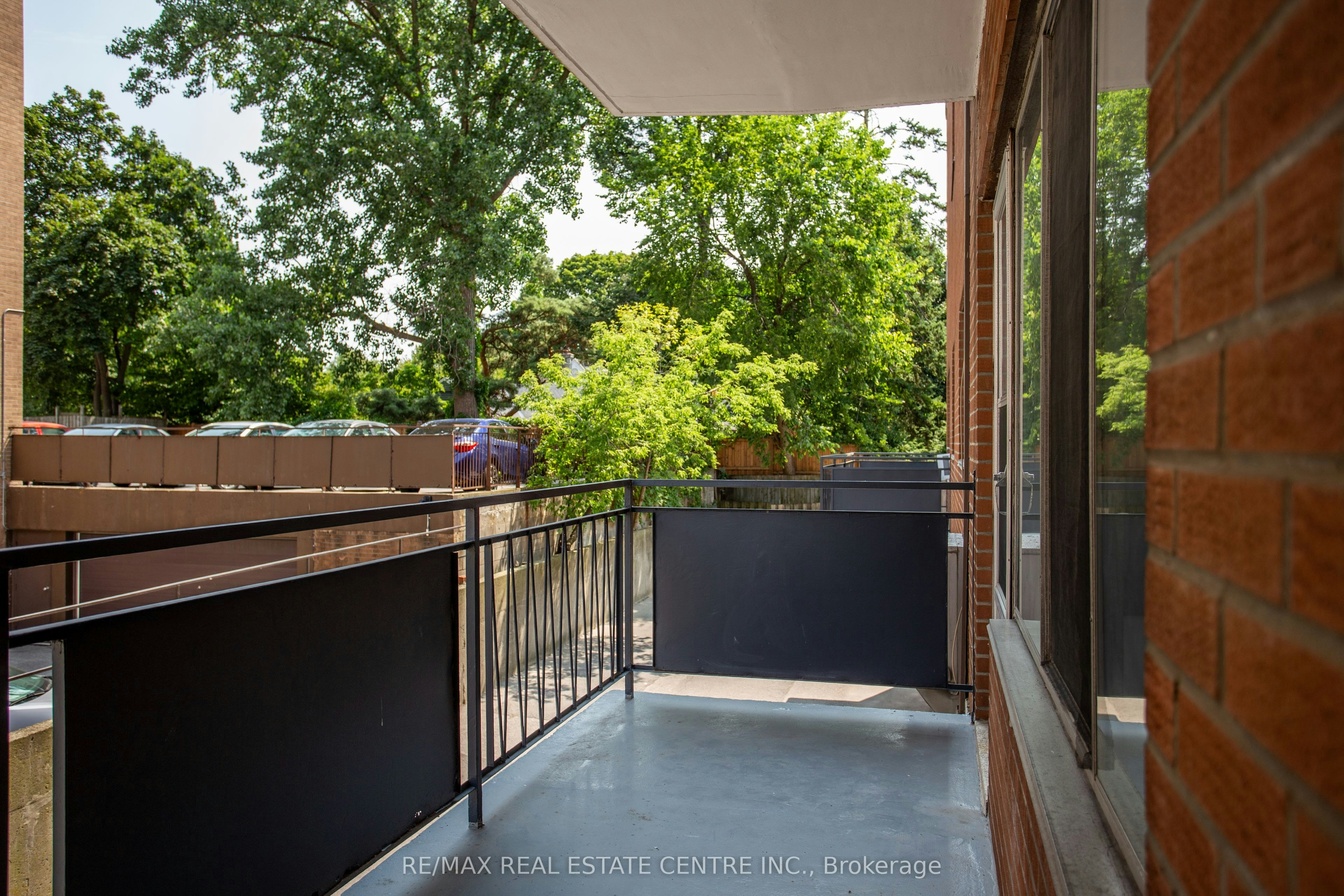 103-371 Lakeshore Road W, Mississauga, ON, L5H 1H4 - 15