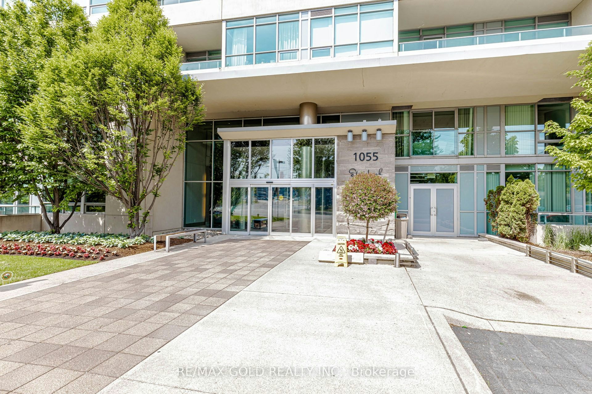 313-1055 Southdown Road, Mississauga, ON, L5J 0A3 - 4