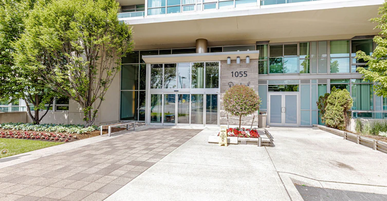 313-1055 Southdown Road, Mississauga, ON, L5J 0A3 - 4