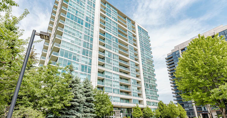 313-1055 Southdown Road, Mississauga, ON, L5J 0A3