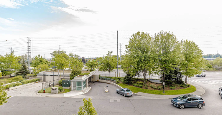 313-1055 Southdown Road, Mississauga, ON, L5J 0A3 - 39