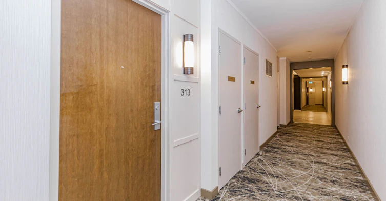 313-1055 Southdown Road, Mississauga, ON, L5J 0A3 - 9