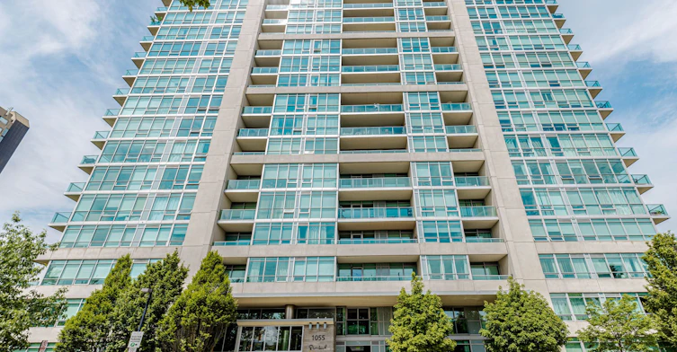 313-1055 Southdown Road, Mississauga, ON, L5J 0A3 - 2