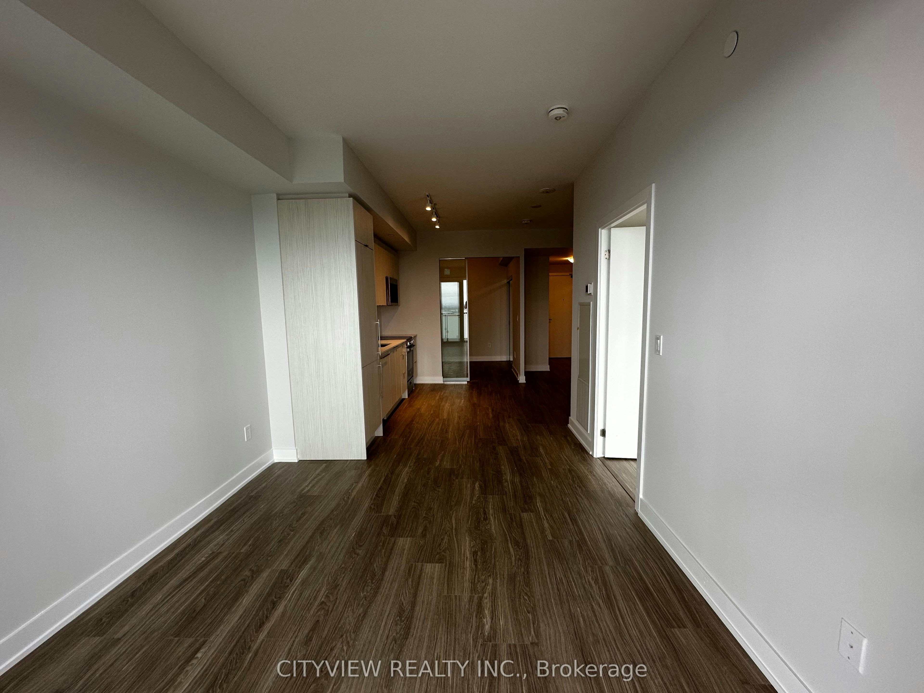 4909-430 Square One Drive, Mississauga, ON, L5B 0L6 - 7