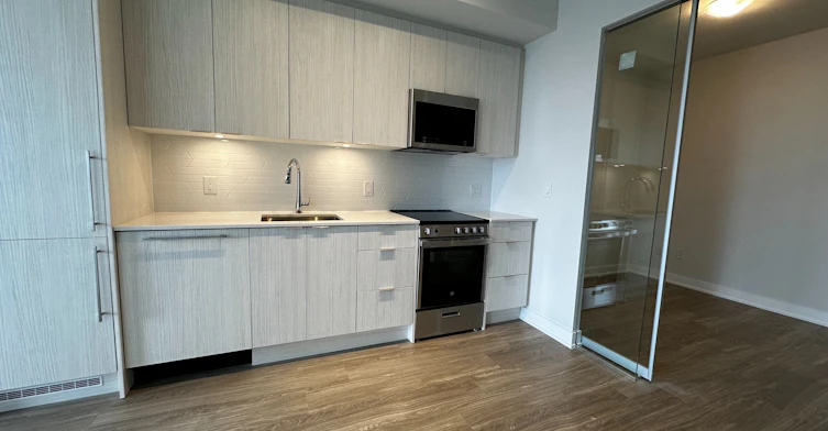 4909-430 Square One Drive, Mississauga, ON, L5B 0L6 - 5