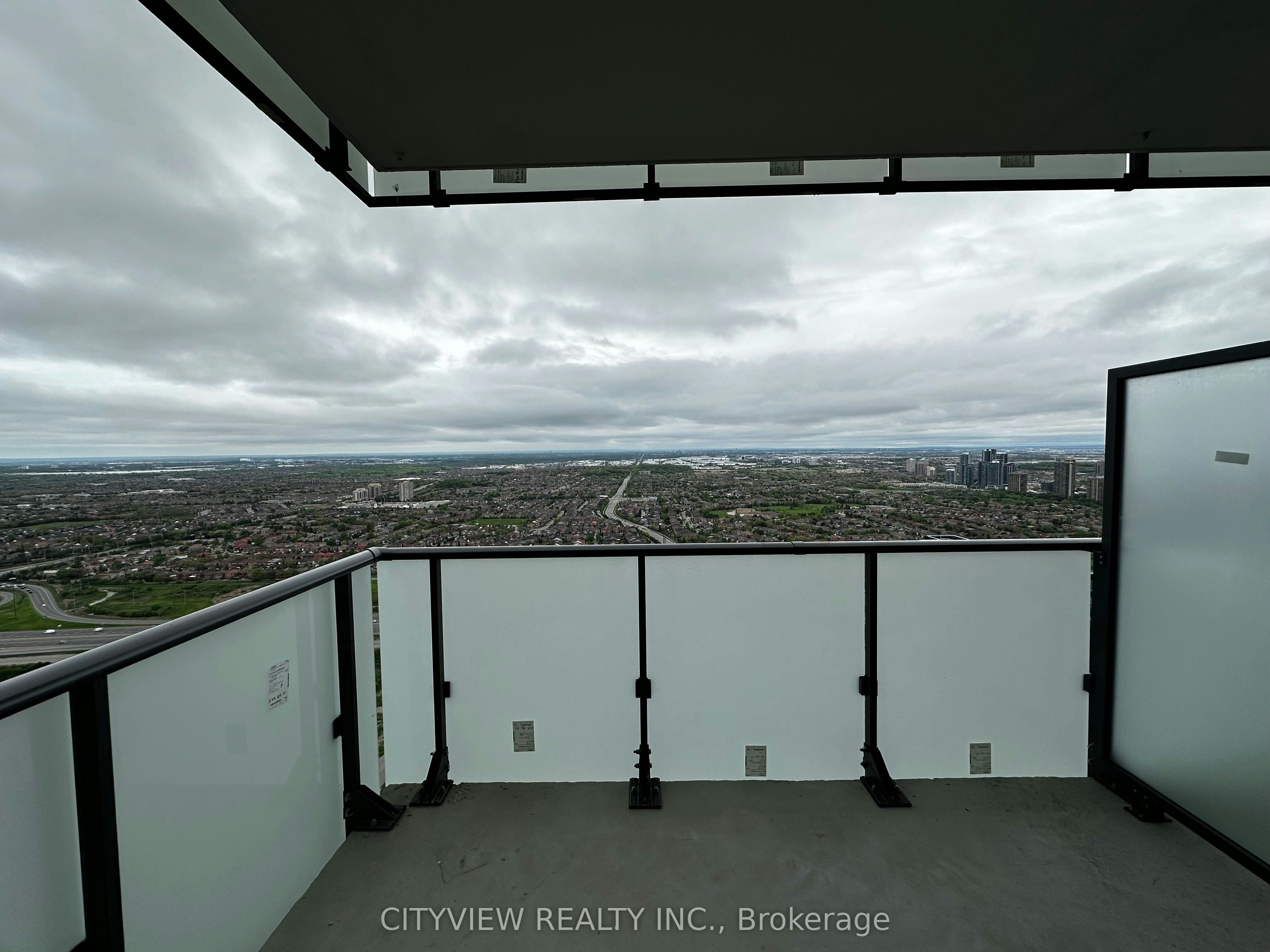4909-430 Square One Drive, Mississauga, ON, L5B 0L6 - 12