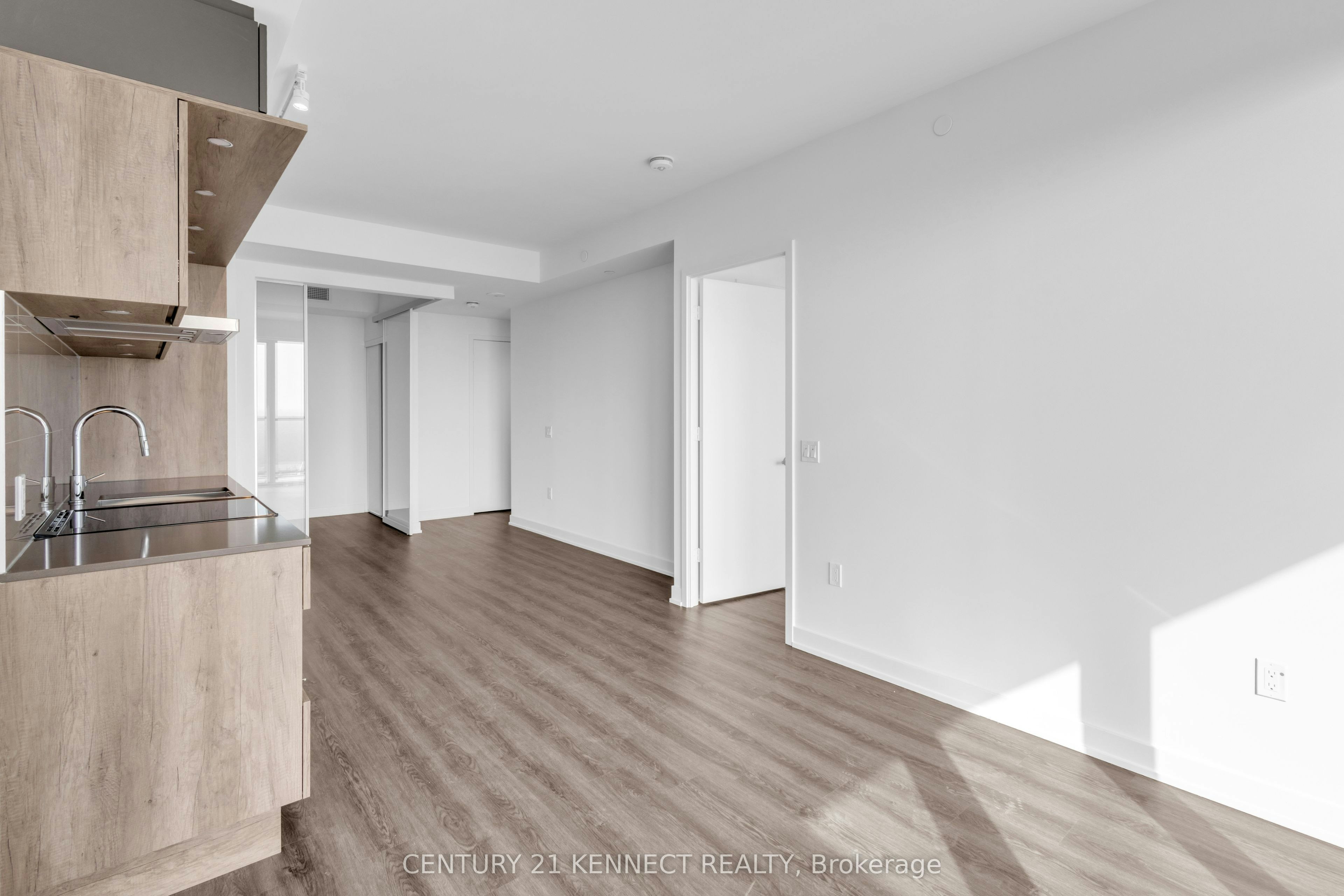 6112-448 Burnhamthorpe Road W, Mississauga, ON, L5B 0R4 - 7