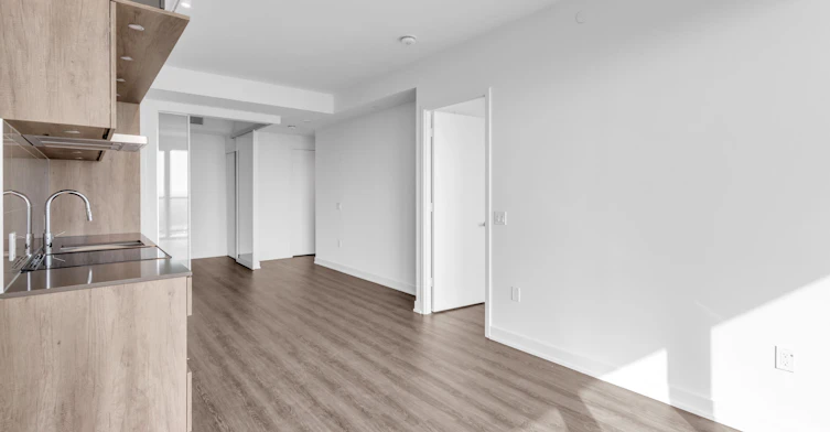 6112-448 Burnhamthorpe Road W, Mississauga, ON, L5B 0R4 - 7