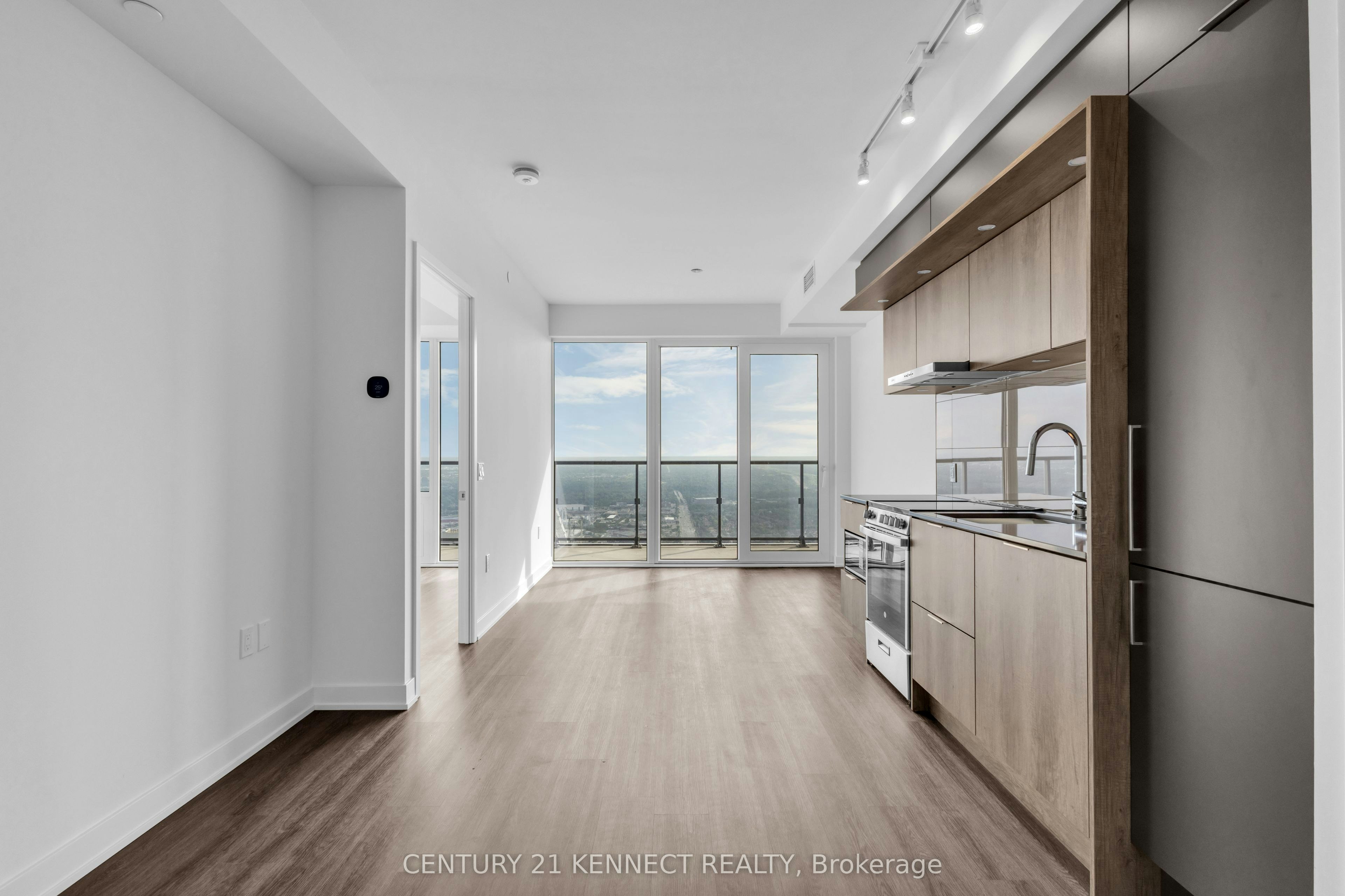 6112-448 Burnhamthorpe Road W, Mississauga, ON, L5B 0R4 - 4