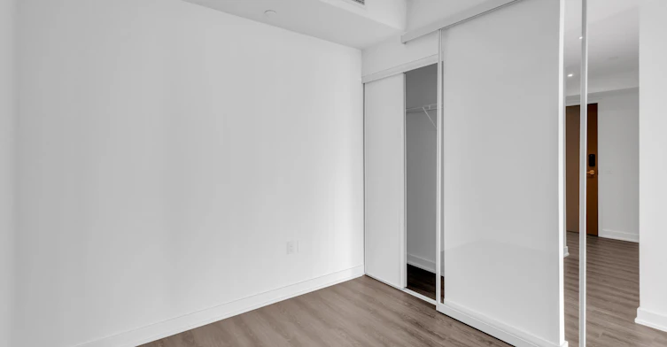 6112-448 Burnhamthorpe Road W, Mississauga, ON, L5B 0R4 - 10