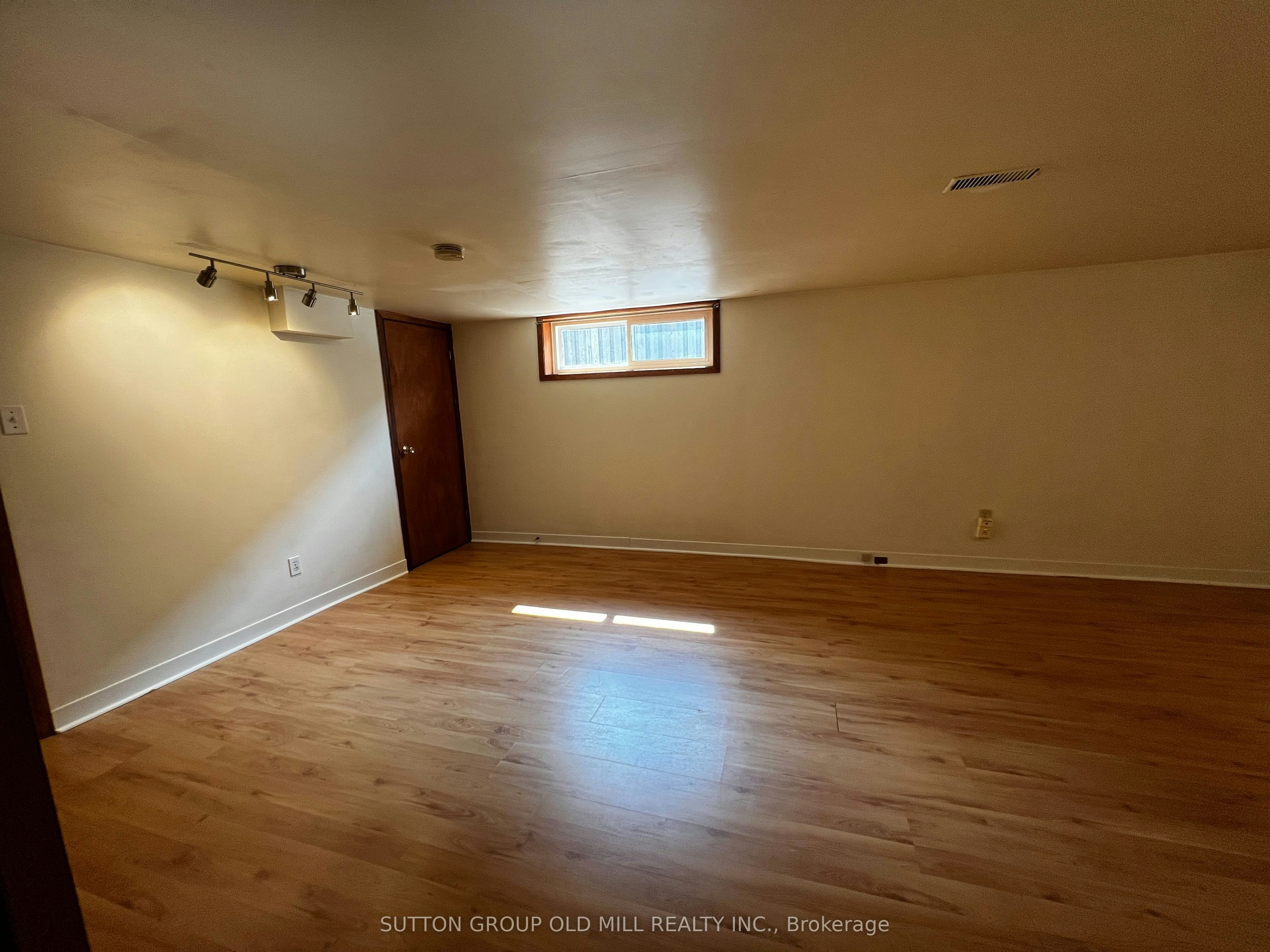 Basement-126 Rangoon Road, Toronto, ON, M9C 4P2 - 23