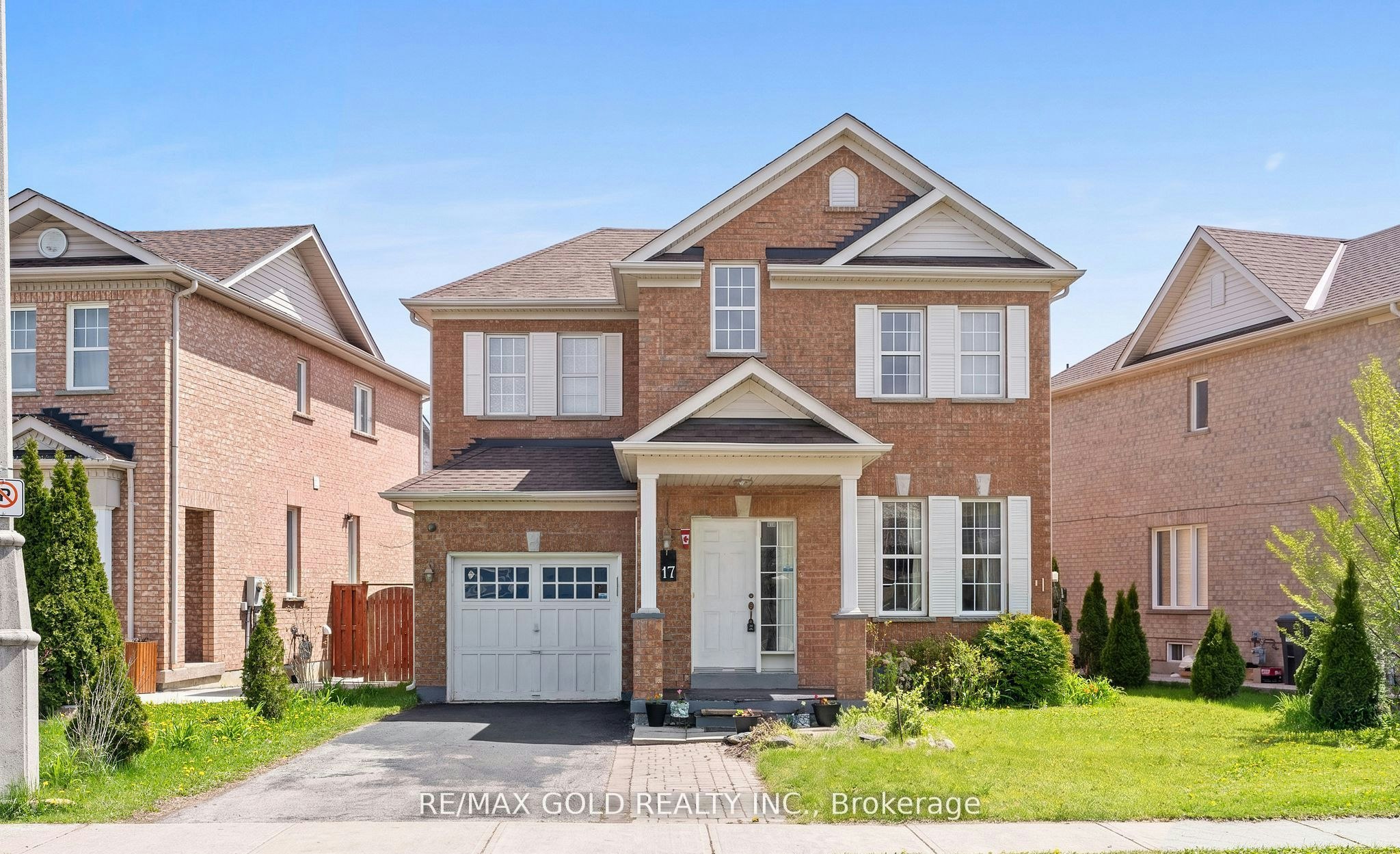17 Calderstone Road, Brampton, ON, L6P 2A4