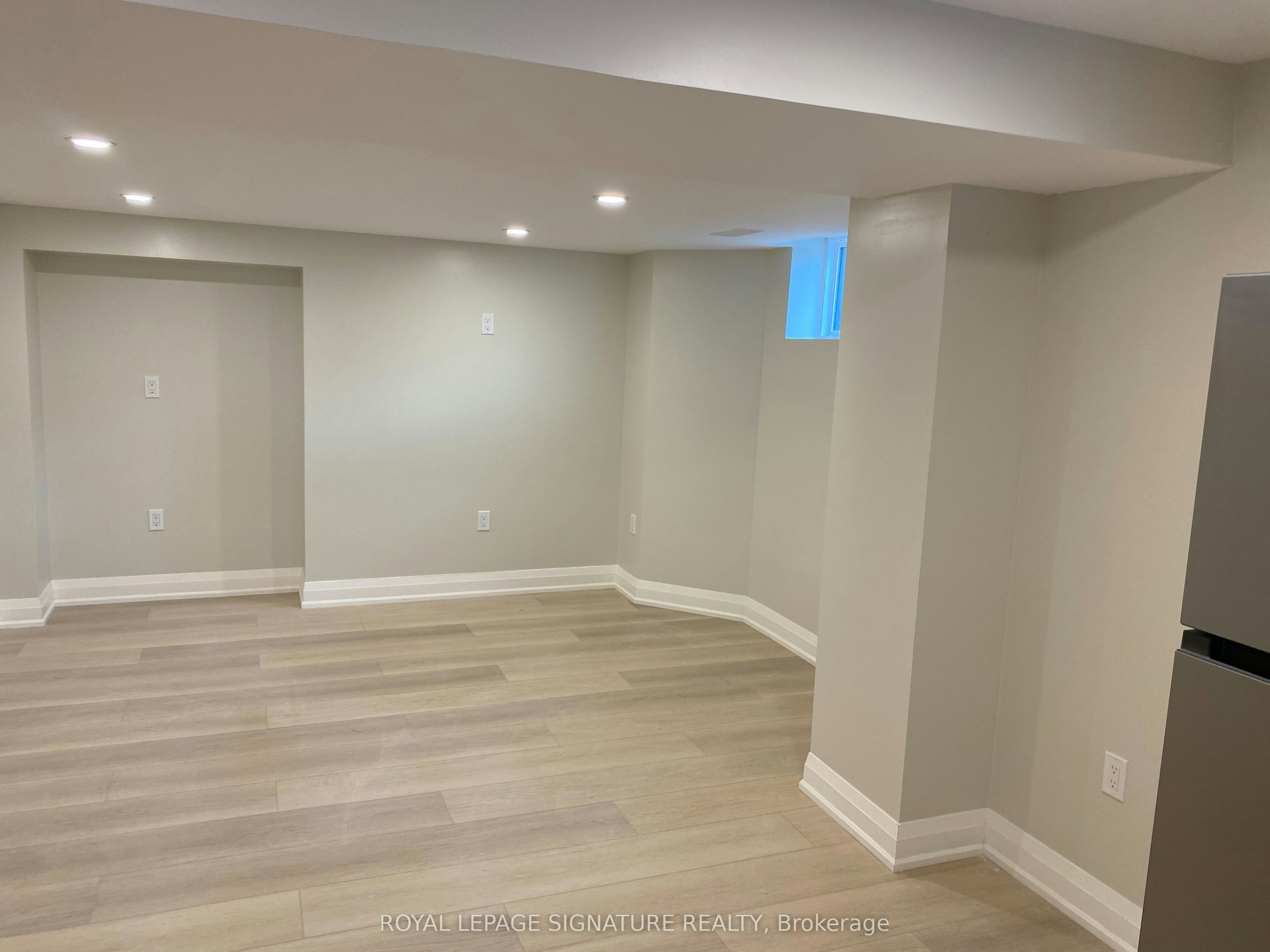 Lower-3271 Pilcom Crescent, Mississauga, ON, L5B 3X5 - 12