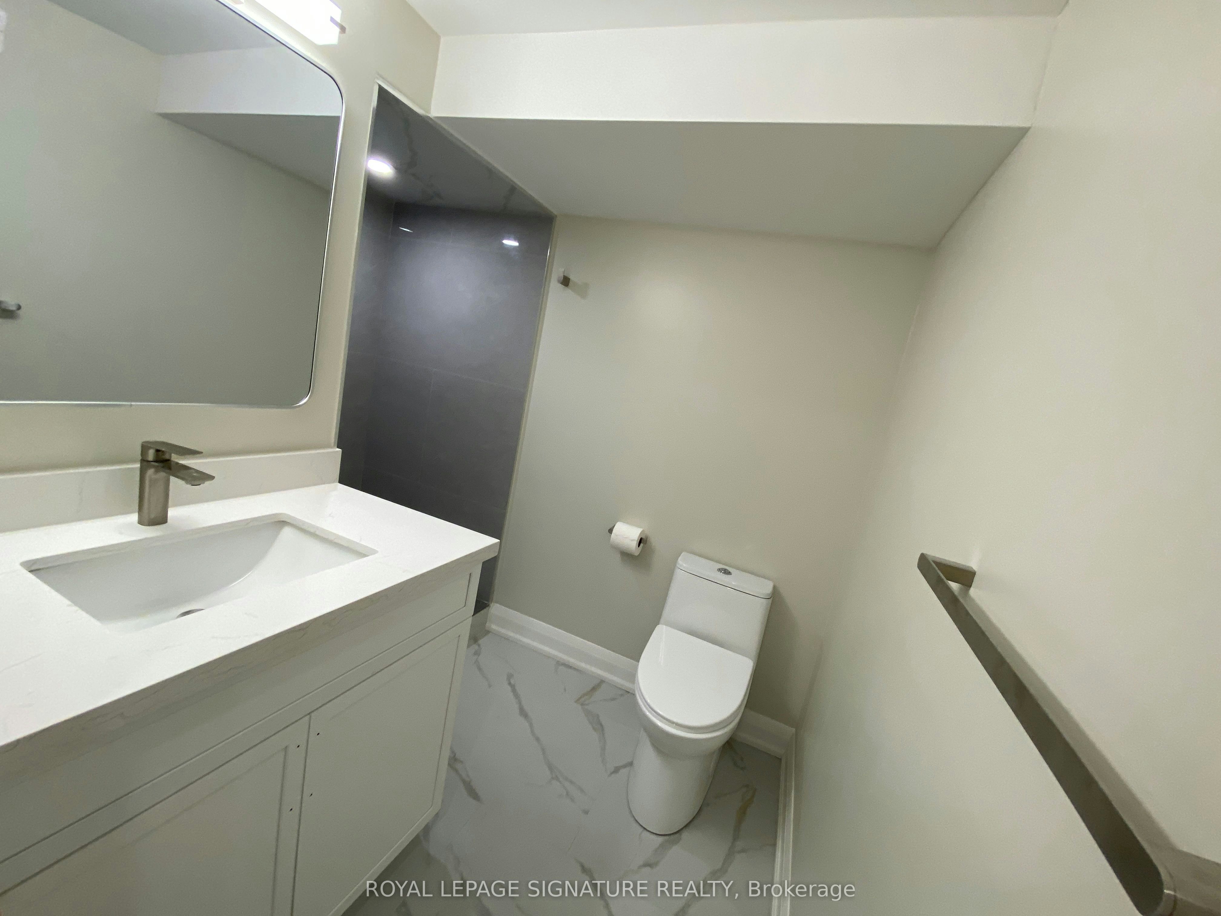Lower-3271 Pilcom Crescent, Mississauga, ON, L5B 3X5 - 10