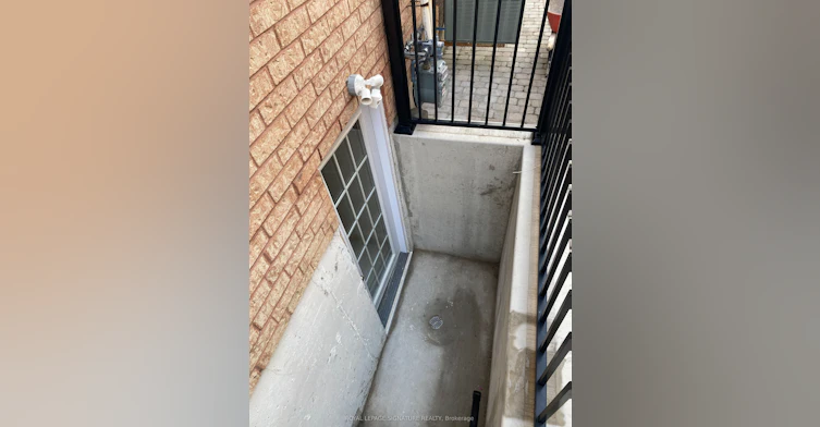 Lower-3271 Pilcom Crescent, Mississauga, ON, L5B 3X5 - 2