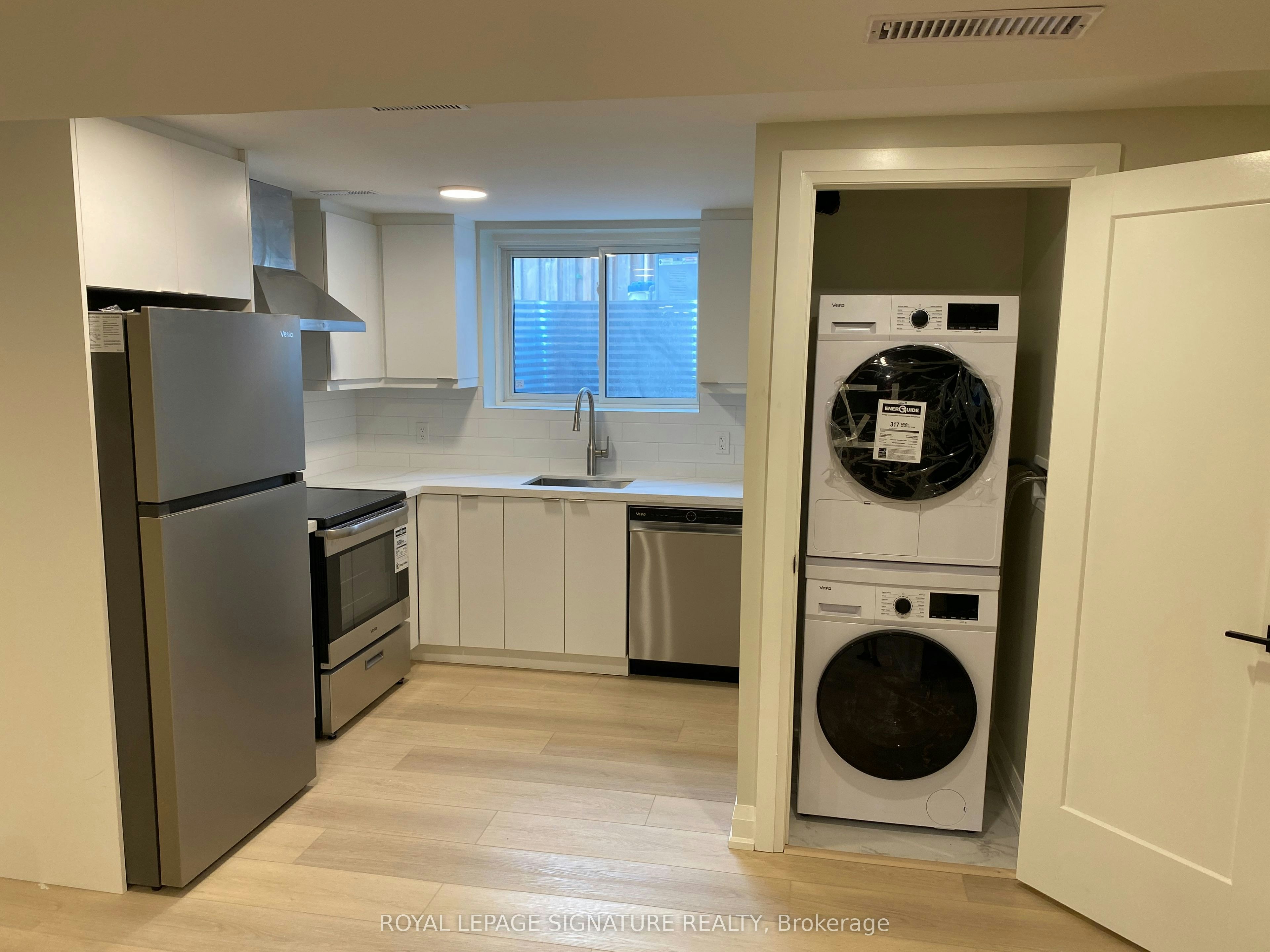 Lower-3271 Pilcom Crescent, Mississauga, ON, L5B 3X5 - 14