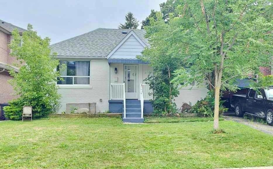 47 Stayner Avenue, Toronto, ON, M6B 1N5