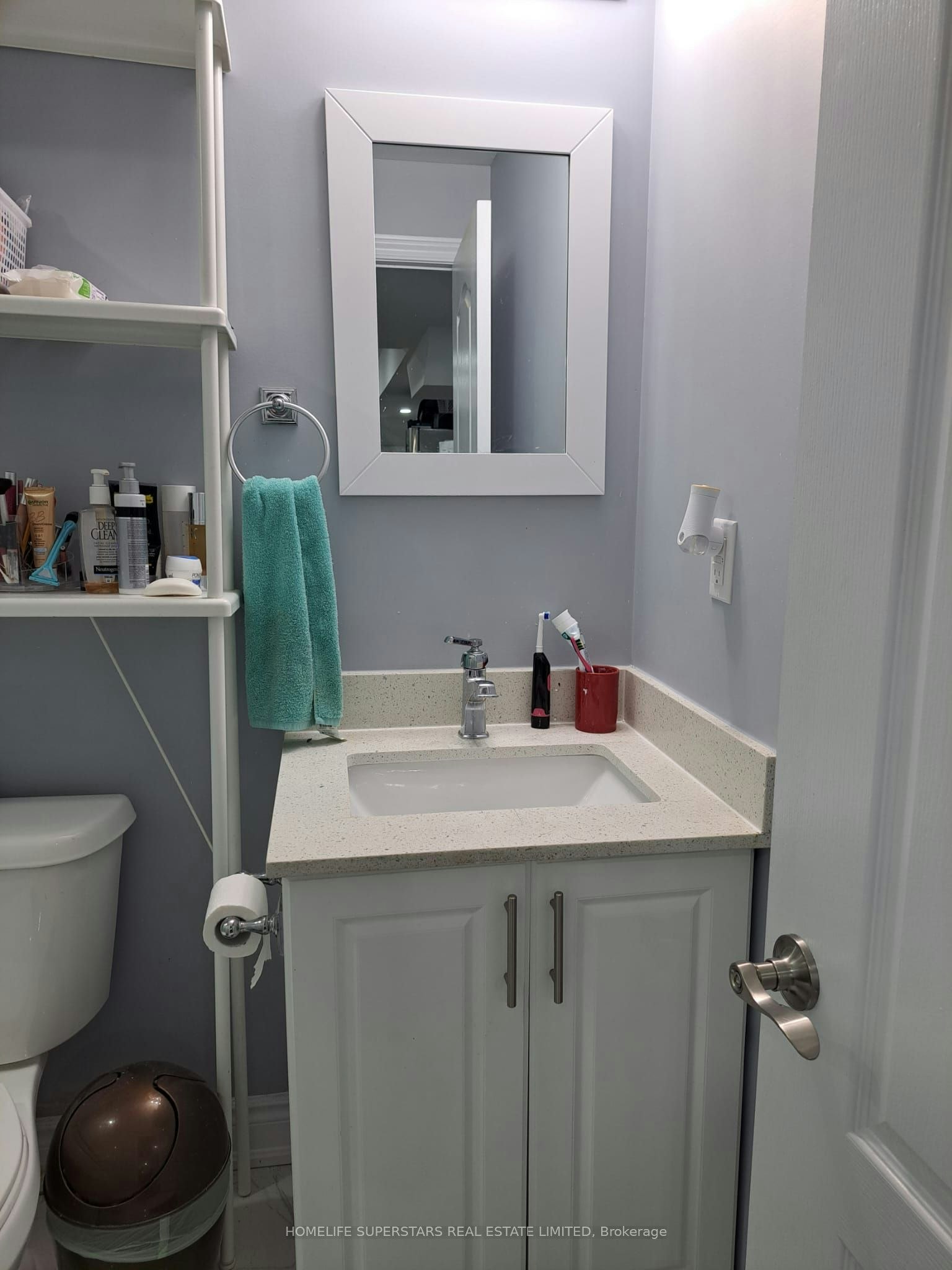 3183 Mcdowell *Basement Drive, Mississauga, ON, L5M 6L1 - 11