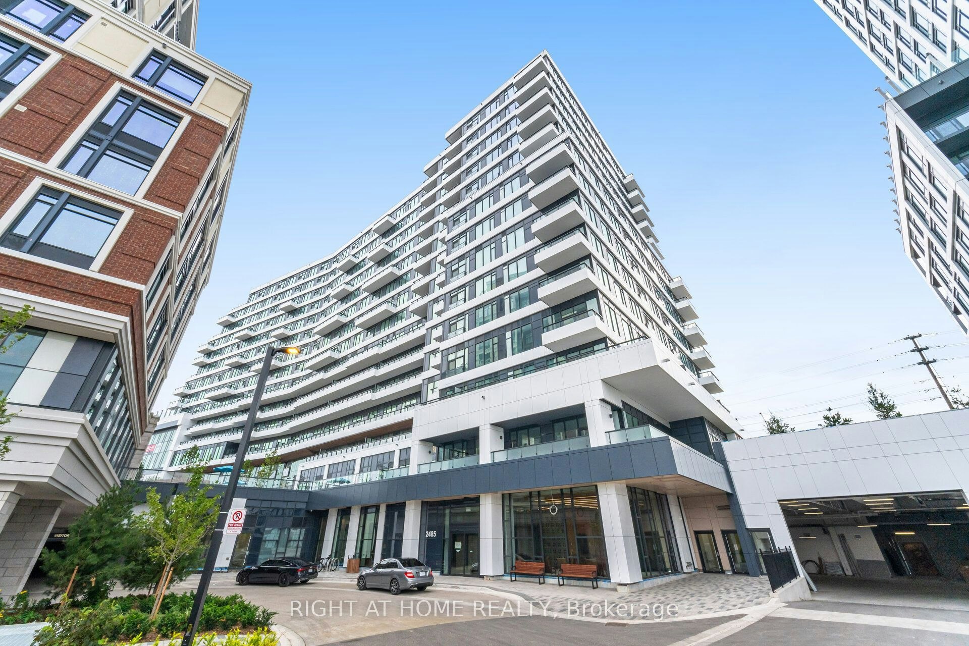 1401-2485 Eglinton Avenue W, Mississauga, ON, L5M 2T1 - 2