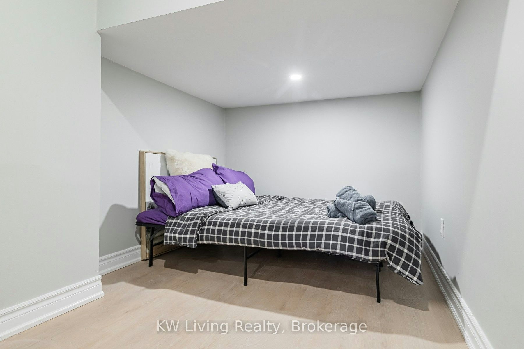 Basement-72 Bermondsey Way, Brampton, ON, L6Y 6K9 - 10