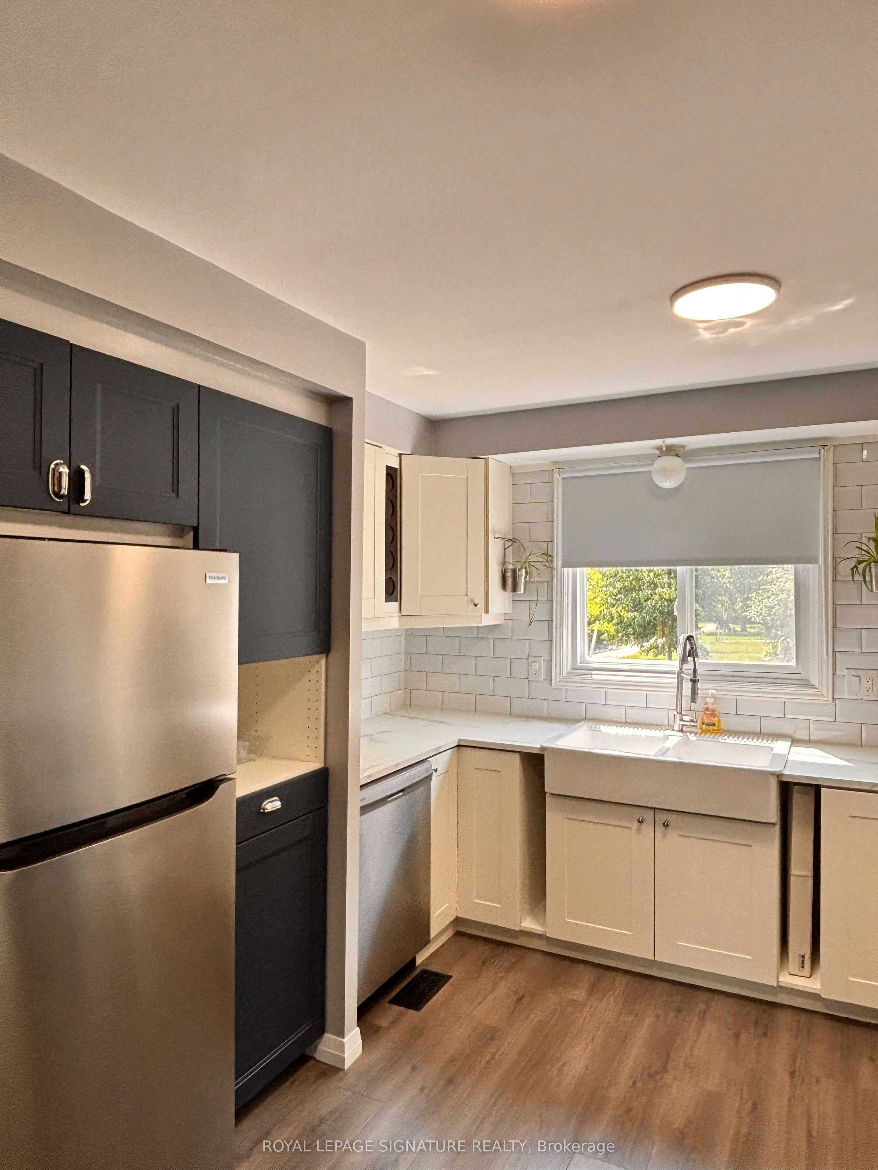 35-41 Nadia Place, Oakville, ON, L6H 1K1 - 2