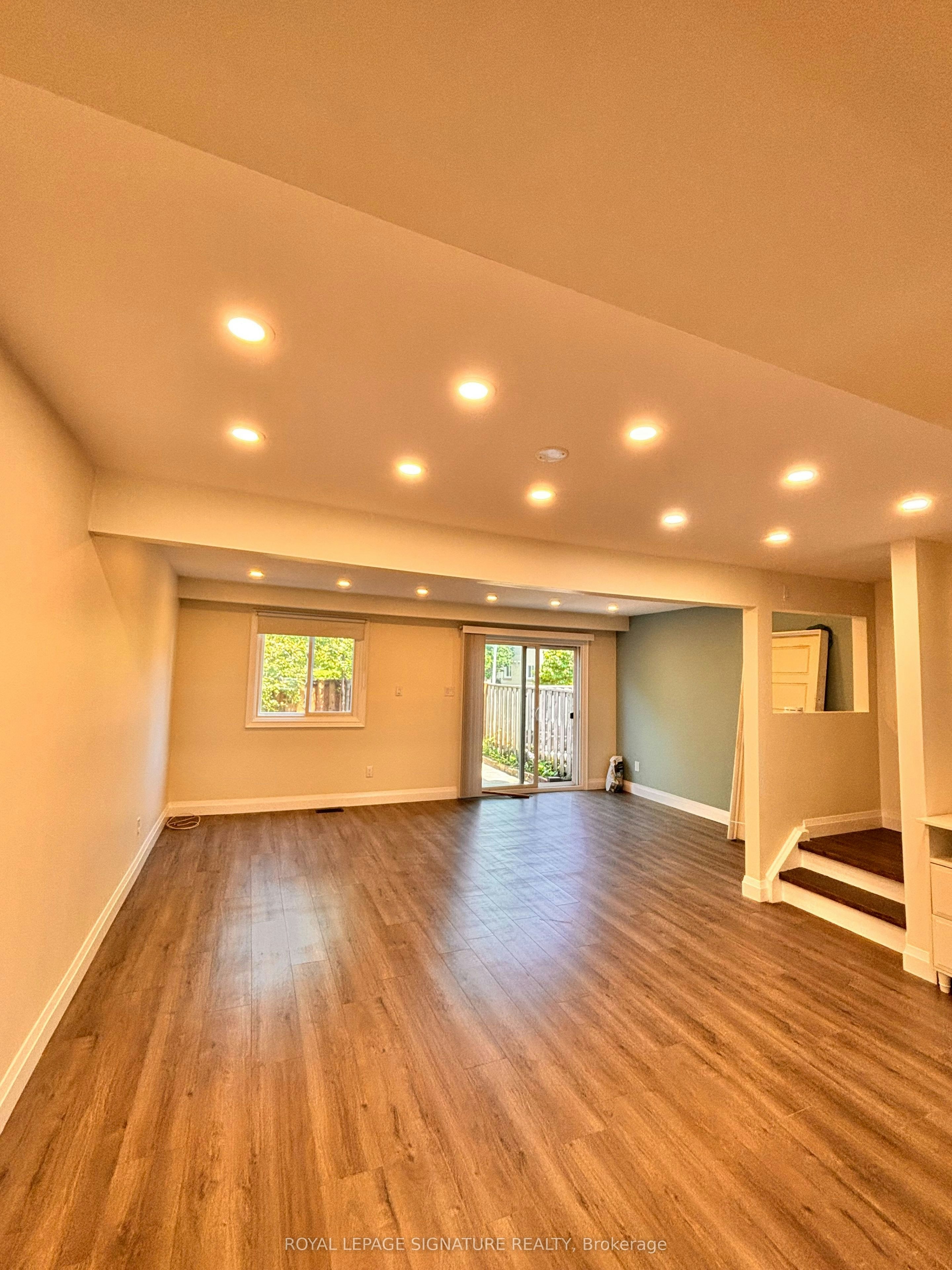 35-41 Nadia Place, Oakville, ON, L6H 1K1 - 4