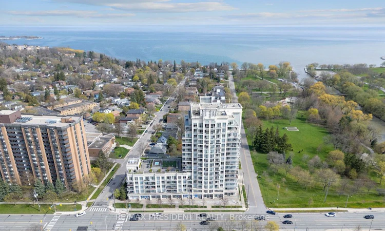1101-3865 Lake Shore Boulevard W