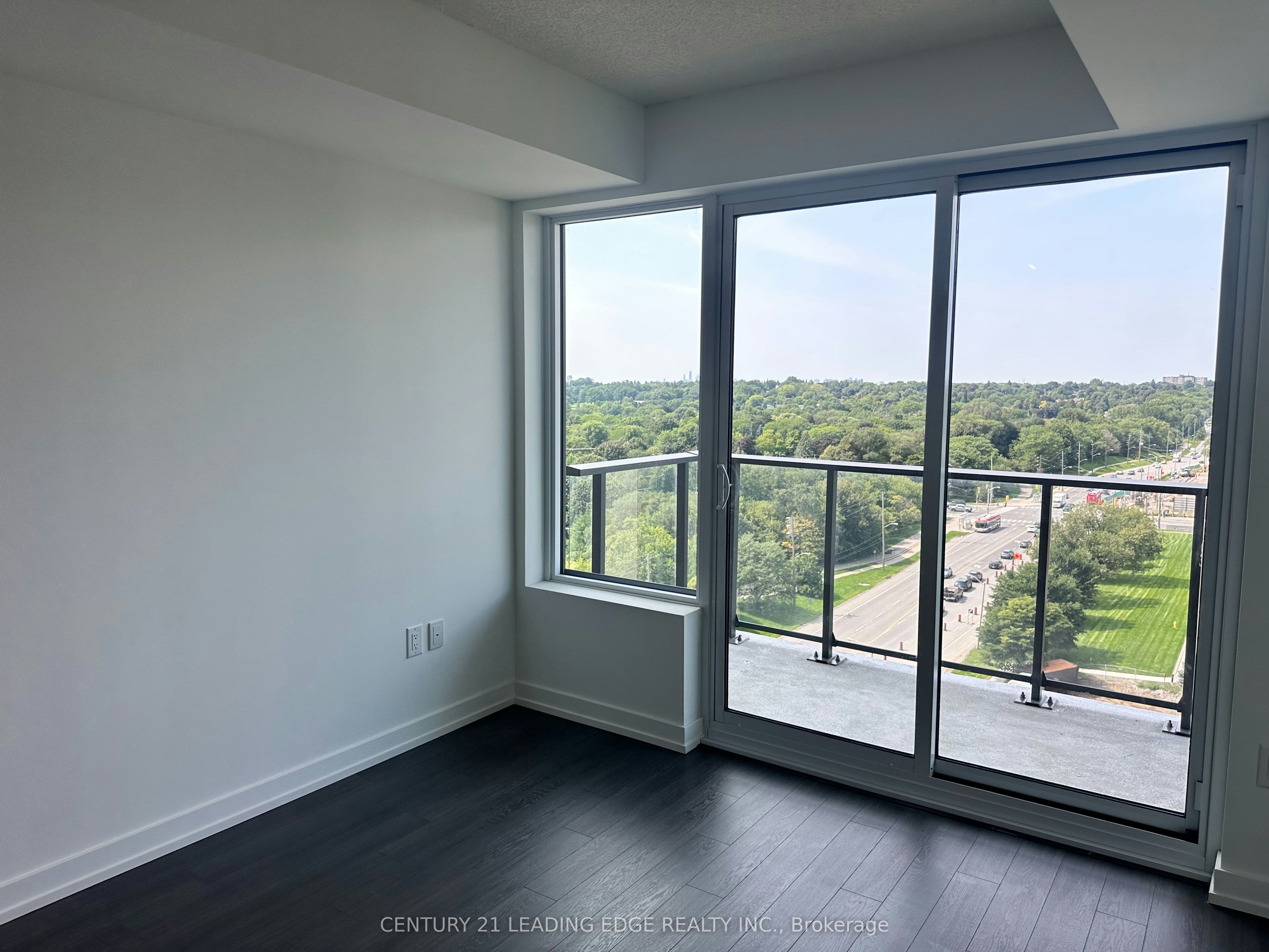 1111-4010 Eglinton Avenue W, Toronto, ON, M9A 0G5 - 9