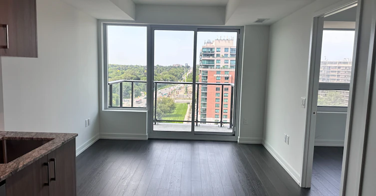 1111-4010 Eglinton Avenue W, Toronto, ON, M9A 0G5 - 11