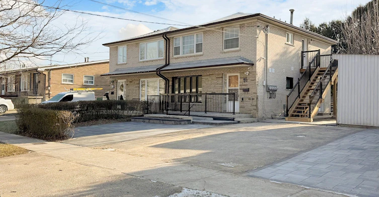 Upper-85 Primula Crescent, Toronto, ON, M9L 1J9 - 7