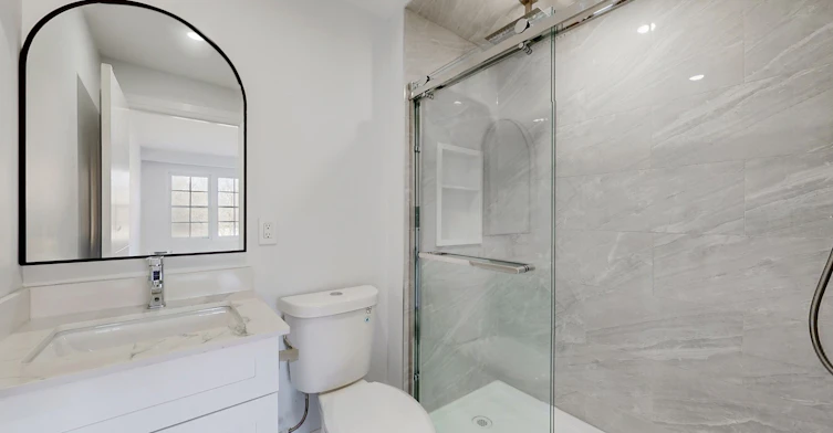 Upper-85 Primula Crescent, Toronto, ON, M9L 1J9 - 19