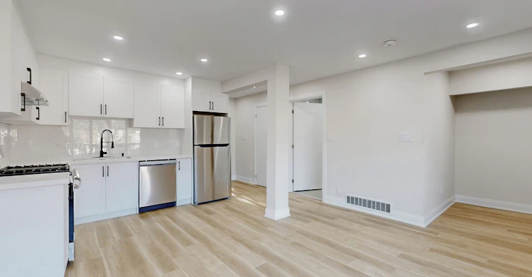 Upper-85 Primula Crescent, Toronto, ON, M9L 1J9