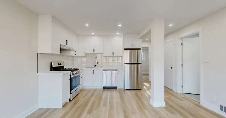 Upper-85 Primula Crescent, Toronto, ON, M9L 1J9 - 15