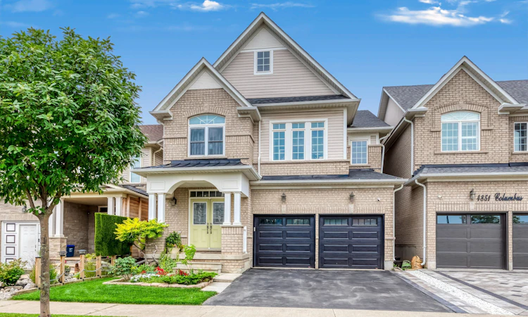 4849 Columbus Drive