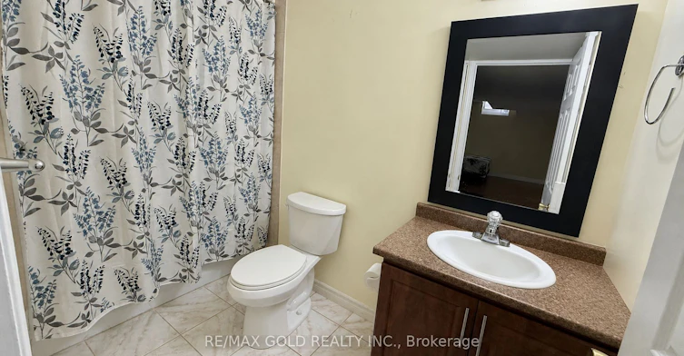 6 Stonemount Trail, Brampton, ON, L6R 0P8 - 24