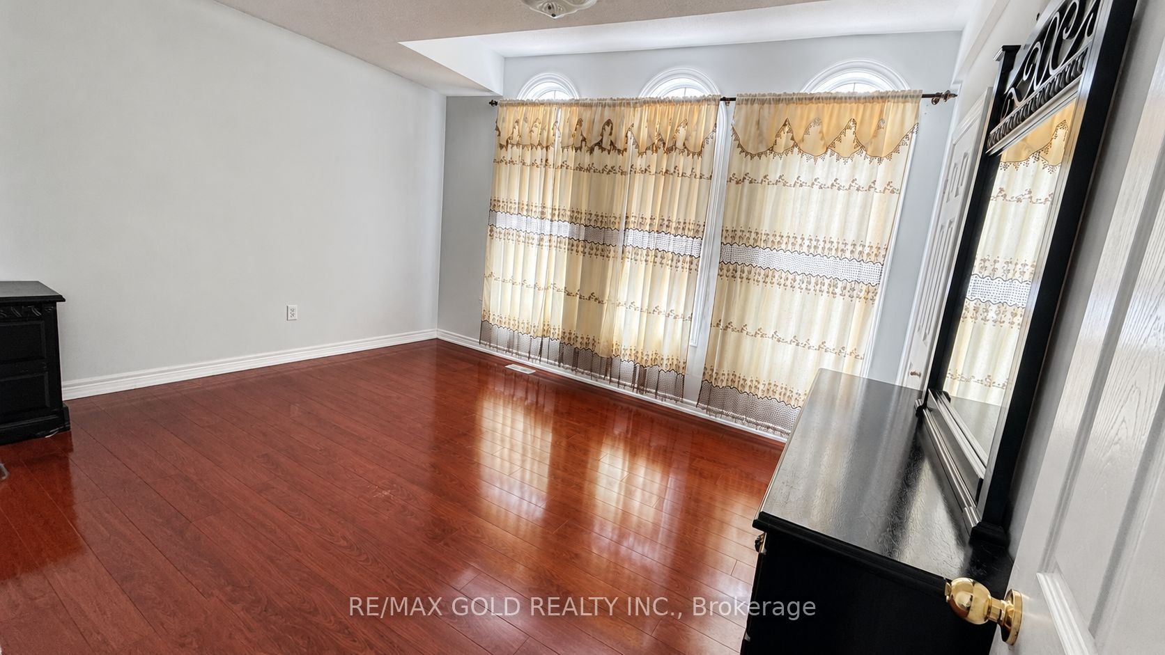 6 Stonemount Trail, Brampton, ON, L6R 0P8 - 18