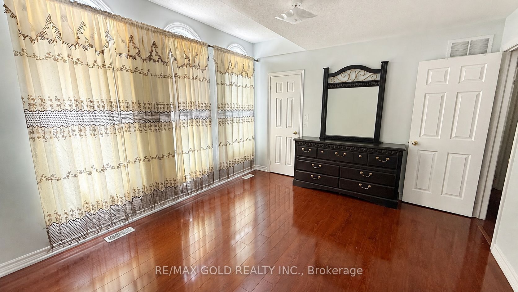 6 Stonemount Trail, Brampton, ON, L6R 0P8 - 20