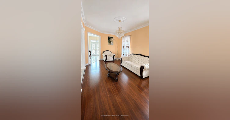 6 Stonemount Trail, Brampton, ON, L6R 0P8 - 5